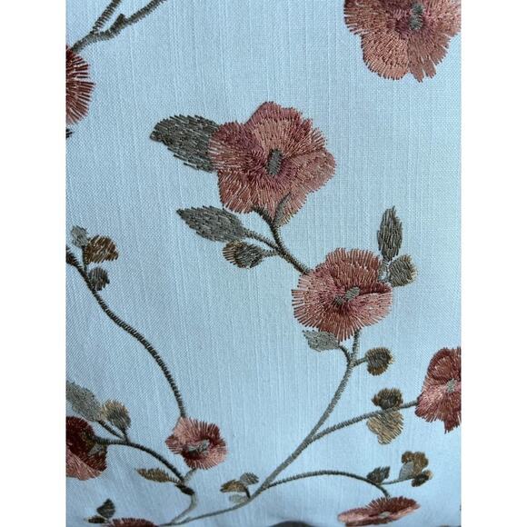 Set of 2 Handmade Embroidered Floral Flower Vine Throw Pillows Fringe Trim - Picture 2 of 6